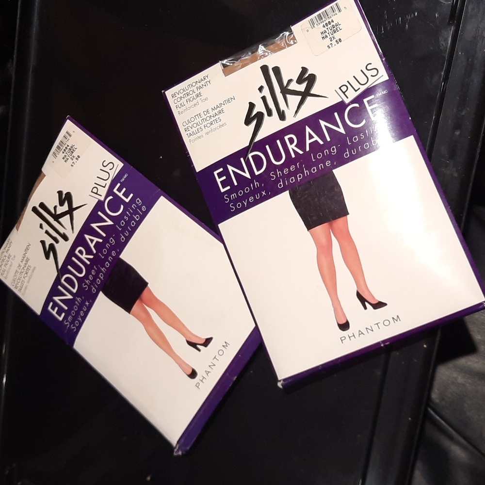 Hosiery Set lot of Two Pairs SILKS PLUS SIZE 2X CONTROL PANTY Pantyhose Natural
